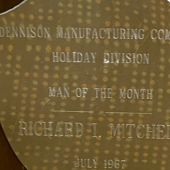 MAN OF THE MONTH 1967 DENNISON MANUFACTURING CO. Brass Wood Award Wall Plaque - Picture 7 of 7